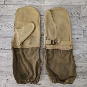 Vtg 1951 Gunners Mittens Trigger Finger Leather Military Gloves Korean War Era L